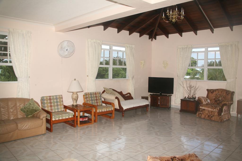 Palm Paradise Guest House And Apartments BARBADOS Dış mekan fotoğraf